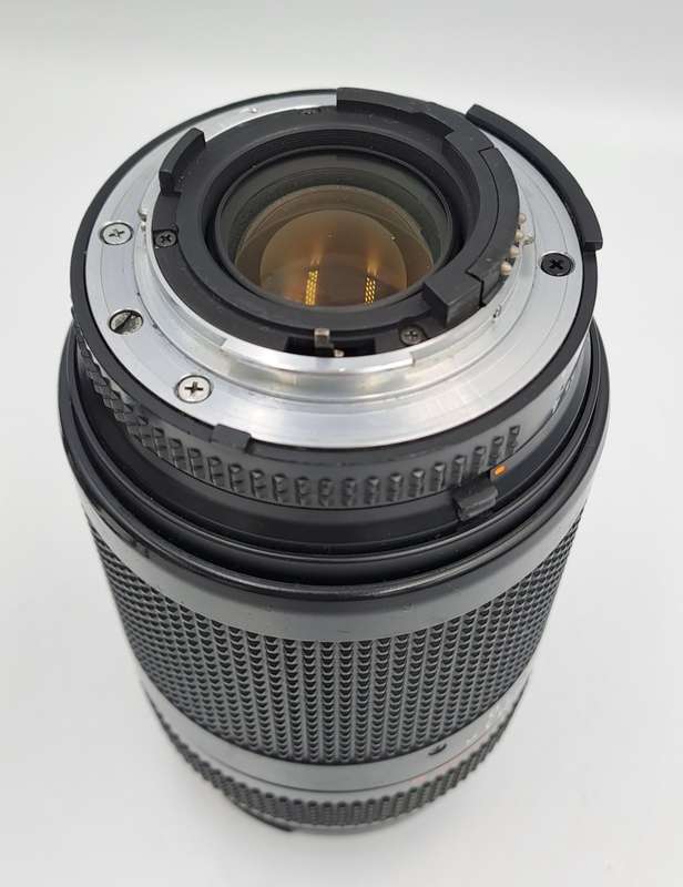 Nikon NIKKOR AF 70-210mm f/4-5.6  Lens (1987-2000)