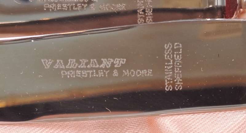 1950`s Priestley & Moore Mother of Pearl Knife set -Boxed -Unused-Sheffield England