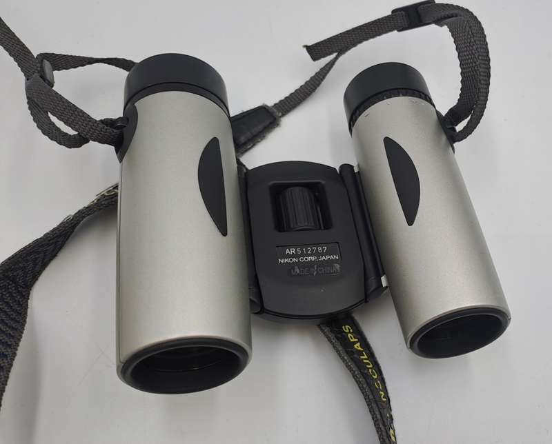 Pre-Owned Nikon AR512787 pocket size Binoculars