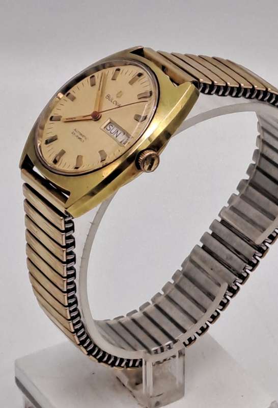 Vintage Swiss BULOVA Mens Automatic Watch -Working