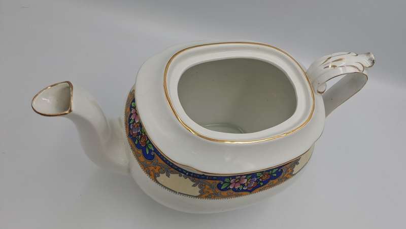 Antique Booths Silicon Bone China Tea Pot- Made in England