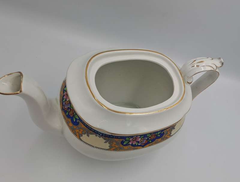 Antique Booths Silicon Bone China Tea Pot- Made in England