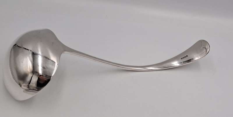 Large Vintage Silver plate Sauce/Soup Ladle E.P.N.S