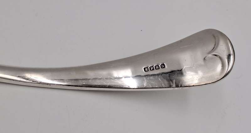 Large Vintage Silver plate Sauce/Soup Ladle E.P.N.S