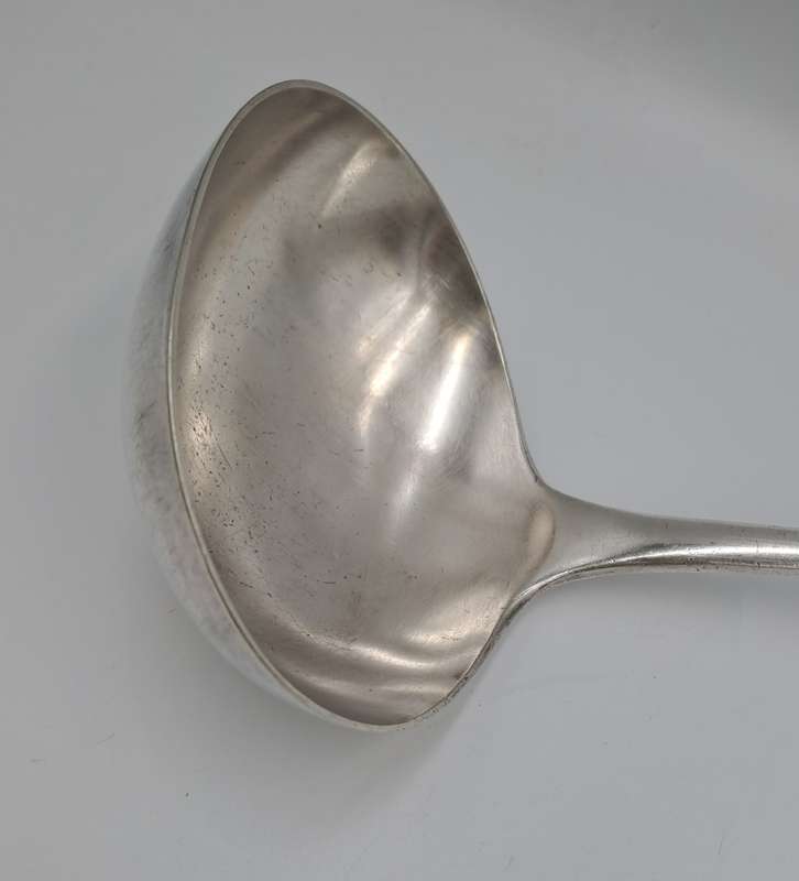 Large Antique Mappin & Webb Silver plated Sauce/Soup Ladle E.P.N.S