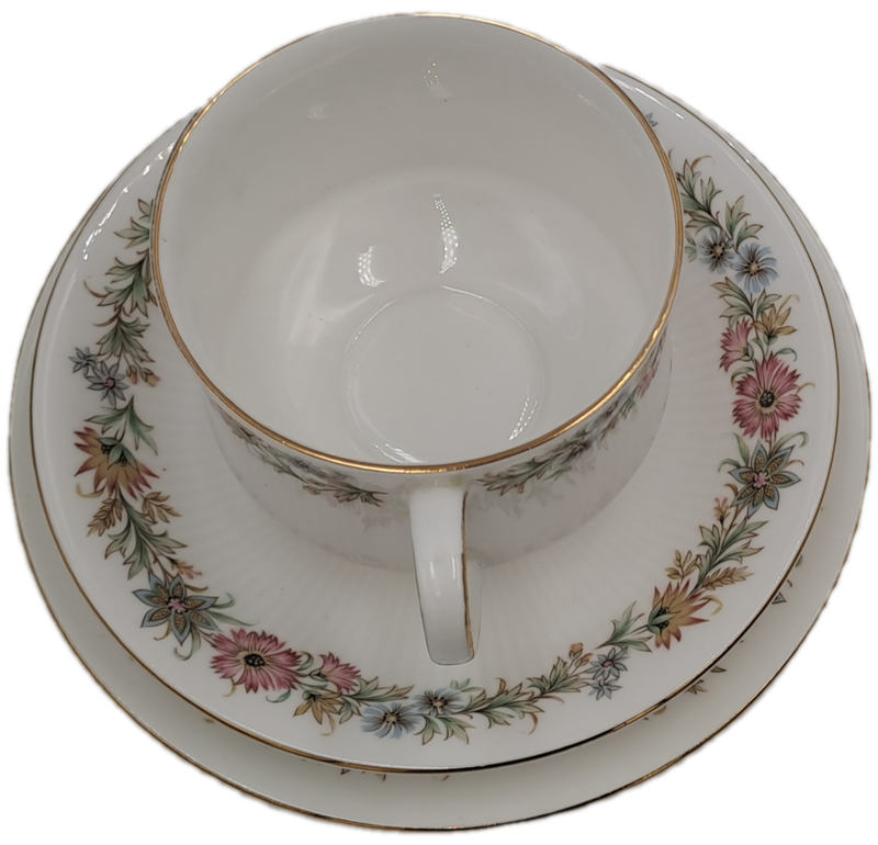 Vintage Paragon BELINDA By appointment to her Majesty the Queen Trio-4 available