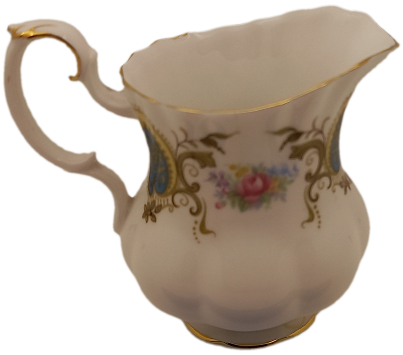 Vintage Royal Albert Berkeley coffee Creamer 90x110x70mm (Hairline Crack )
