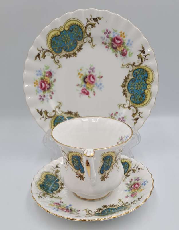 Replacement:  Vintage Royal Albert Berkeley Coffee Trio (side plate is 161mm)