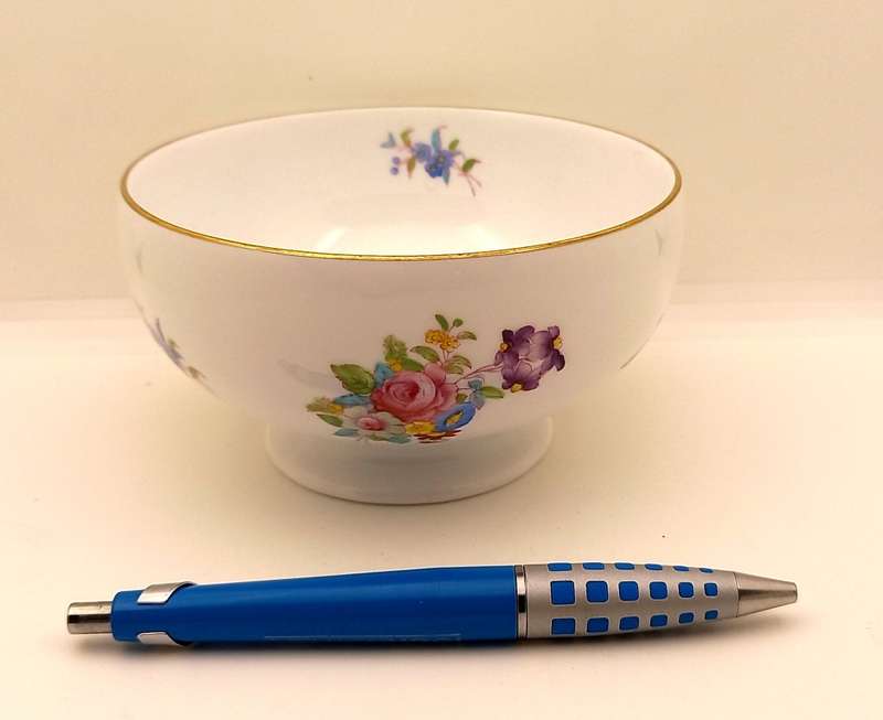 Vintage "Dresden Rose" Large Sugar Bowl by Spode Copeland's China England 70x130mm