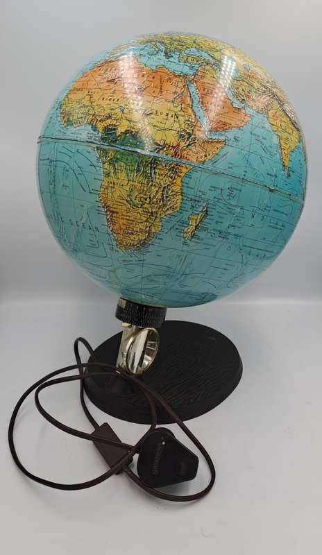 Large Vintage Globe Light -Light is working - Rotate by hand