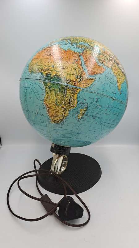 Large Vintage Globe Light -Light is working - Rotate by hand