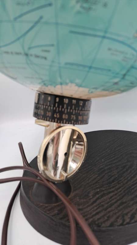 Large Vintage Globe Light -Light is working - Rotate by hand