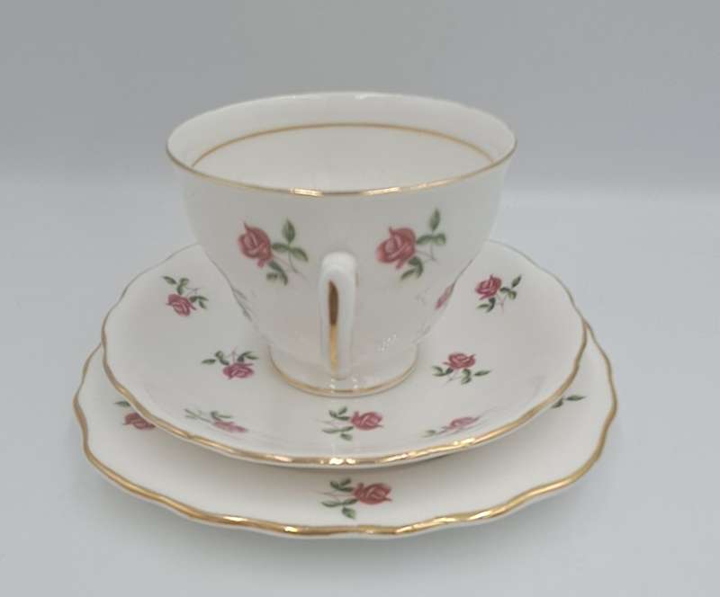 Vintage COLCLOUGH Bone China TRIO Made in England   ( 6 Available) Excellent Condition