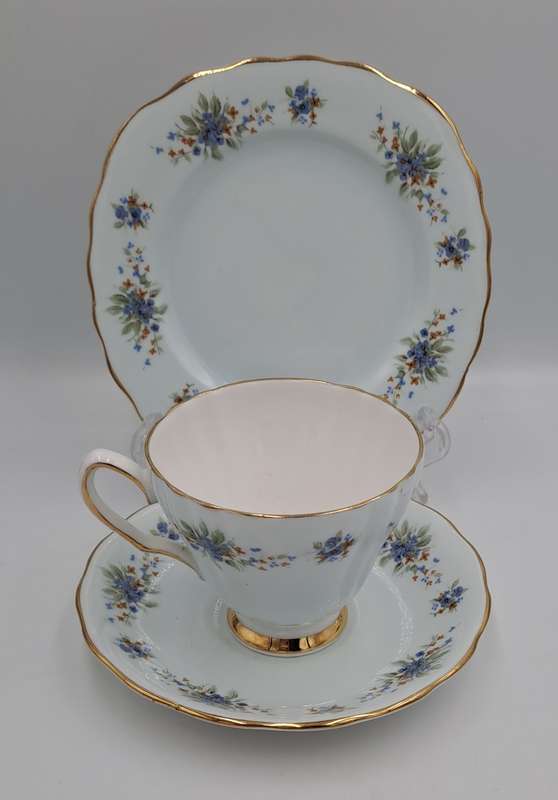 Vintage Colclough Bone China Pat.no 8179-Trio made in England Ridgeway Potteries LTD - 6 available