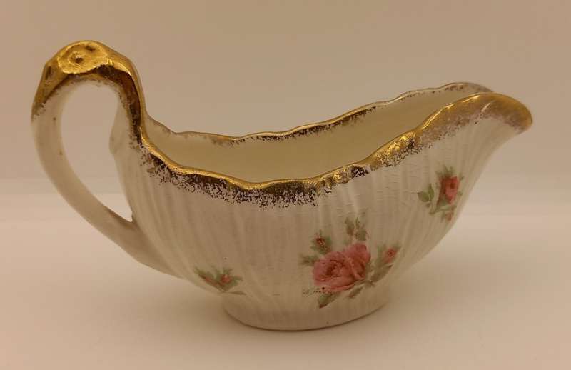 Vintage Crown Ducal ware Sauce Boat 135x55x175mm made in England