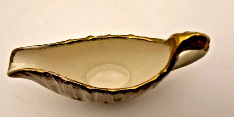 Vintage Crown Ducal ware Sauce Boat 135x55x175mm made in England