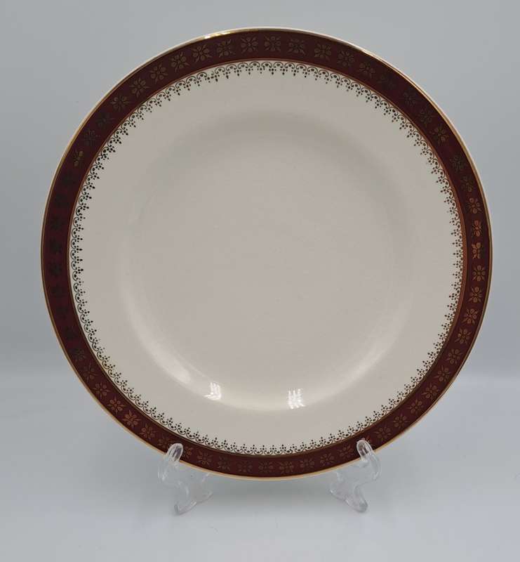 3 Vintage Crown Ducal A.G.R. England burgundy & gold Plates 227mm