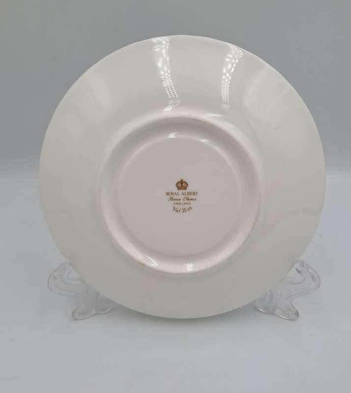 Vintage Royal Albert Val D'or -Soup Coupe Saucer 158mm