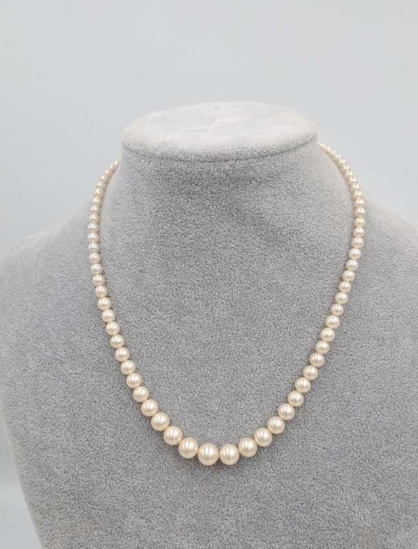 Vintage Simulated Pearl Necklace By Lotus - in Box