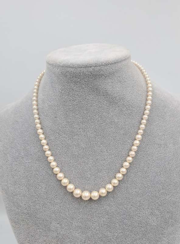 Vintage Simulated Pearl Necklace By Lotus - in Box