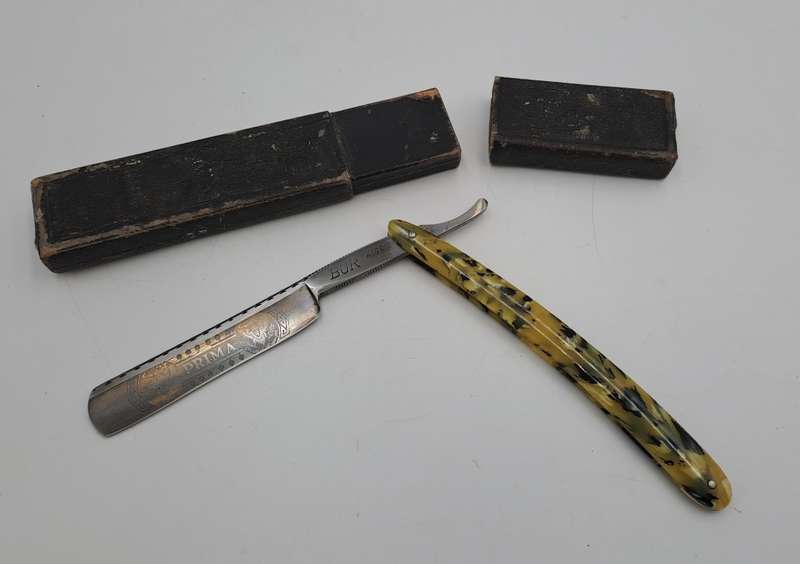 Vintage WALD -SOLINGEN Prima Bur cut throat razor - made in Germany with Box
