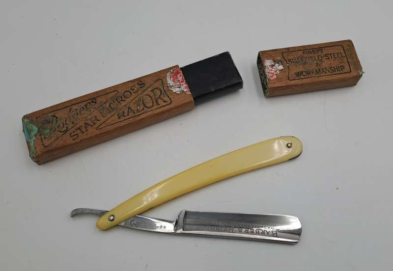 Vintage Joseph Rodgers Star & Cross Barbers Friend cut throat razor - made in Sheffield England