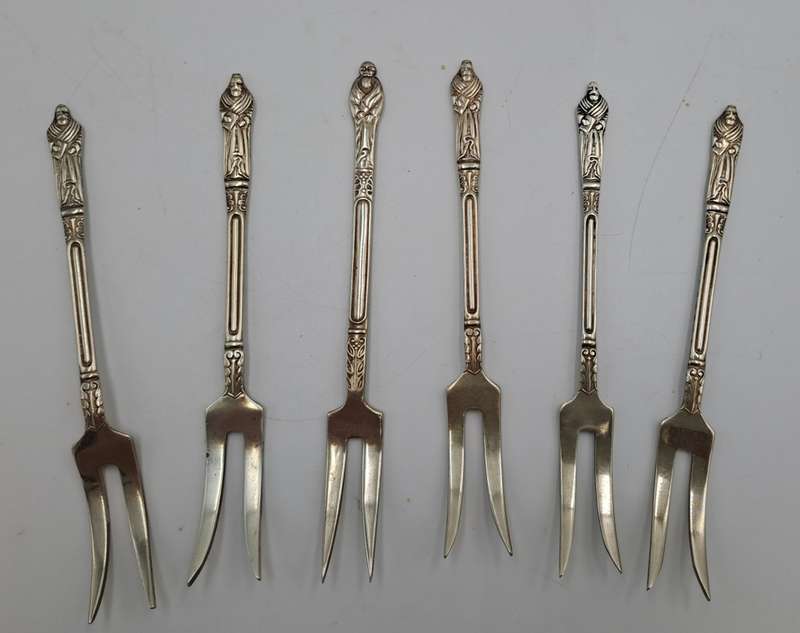6 Vintage E.P.N.S Silver Plate Sheffield England APOSTEL Forks 11,2cm