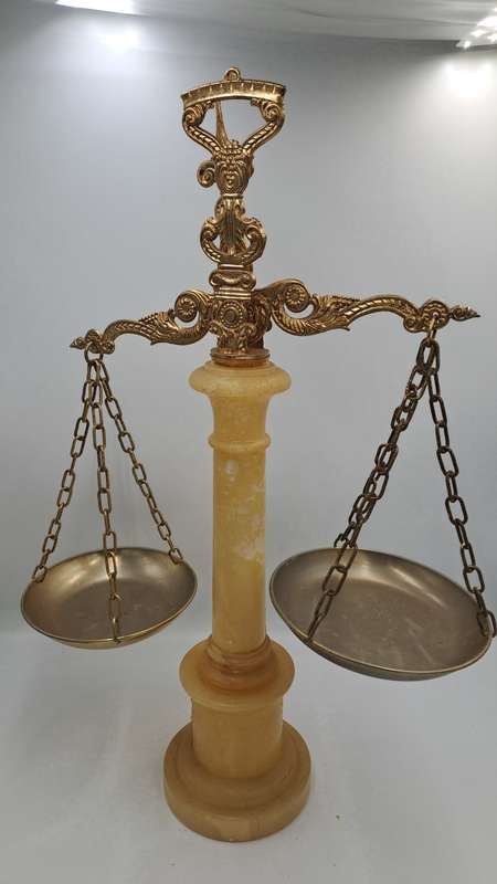 Large Vintage Marble and Brass Display Balancing scale "Scales of Justice" 52cm x 38cm