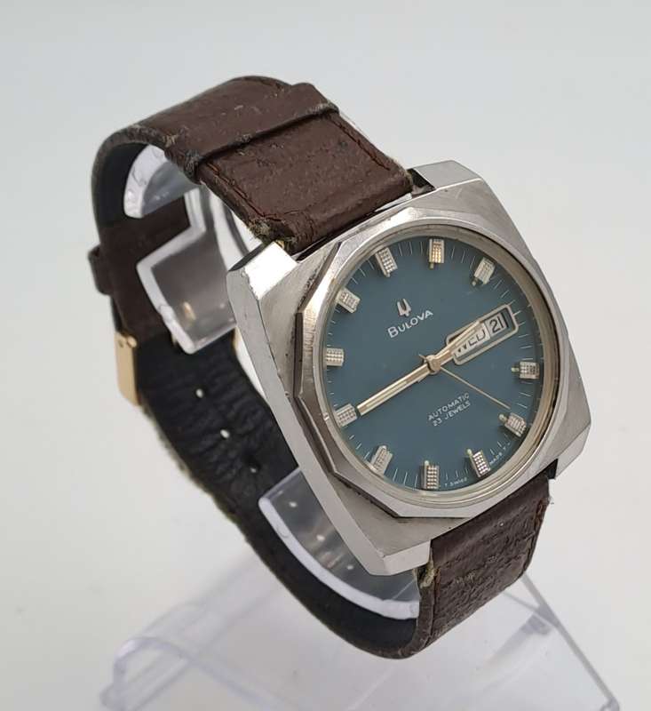 Vintage Mens BULOVA Automatic Watch 23 Jewels  -Working