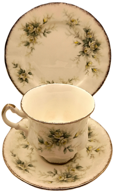 Vintage PARAGON "First love" Trio Stroke-on-Trent,By appointment to The Queen - 5 available