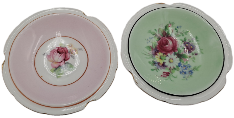 2 Vintage Paragon Fine Bone China Ashtrays - By Appointment H.M Queen and  H.M Queen Mary
