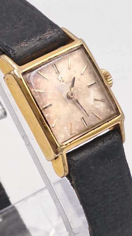 Vintage 1960's Ladies Omega Gold Plated Automatic Watch with  Omega Box-Working but need restoration