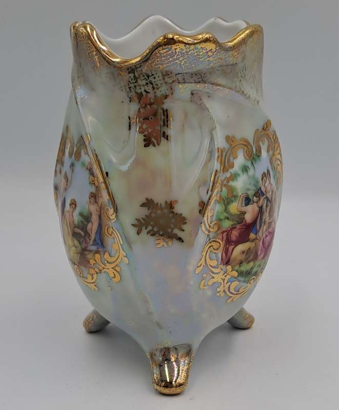 Vintage Hand Decorated Bavaria Vase -Germany 10,7cm x 7,5cm