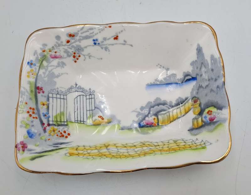 Small Vintage Royal Albert Rosedale Porcelain Tray 3,5cm x 12,5cm