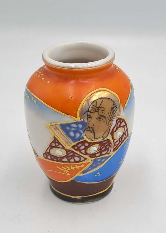 Small Vintage 1940's Porcelain Vase Made in Occupied Japan