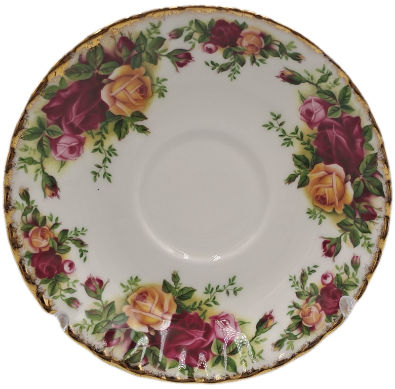 Vintage Royal Albert "OLD COUNTRY ROSES"  Saucer 140mm