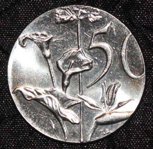 A VERY RARE FIND !!!  a 1989 UNC (Mint Error) 50 Cents (Afrikaans) see all 13 Photo's