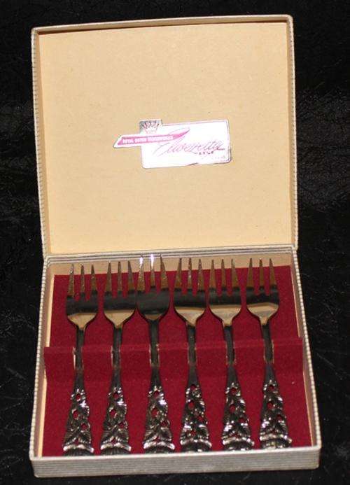 Elwezetta - Royal Dutch Silverworks - Cake Forks - Speculum Plate in Box Holland - see all Photo's
