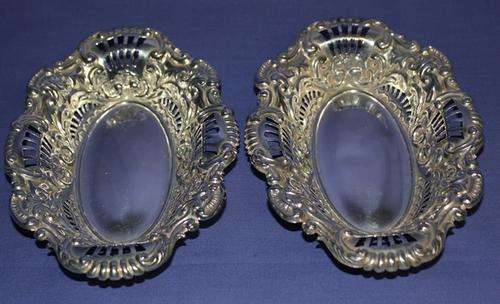 2 Vintage Silver Plated Trays 95g - 160-110mm Reg.Nr =Rd 295186- See more
