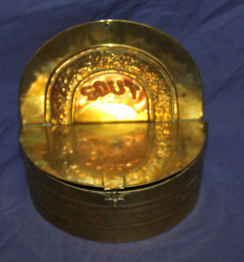 a brass holder 350g 210x187x100mm - see More