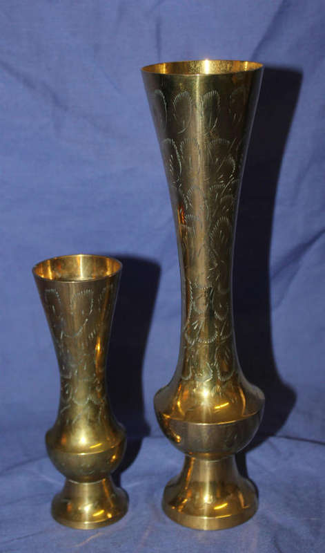 Crazy R1 Start!!!  2 x Brass Vases 350g -241mm and 141mm - see More
