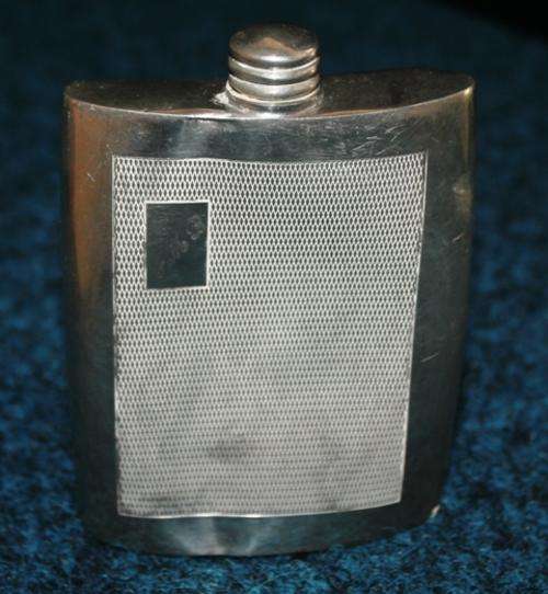 a Vintage Sheffield English Pewter Hip Flask made in England see hallmarks _ dented
