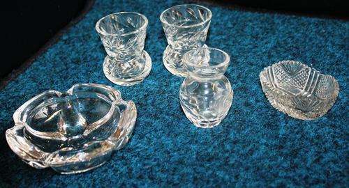 CRAZY R1 START!!!! 5 x Cut Glass Items ashtray (113mm), pair of vases one chipped 64mm ,tray 78x30mm