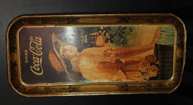 Collectable Vintage Coca Cola Tray -220-78-25mmm - some dents and scratches