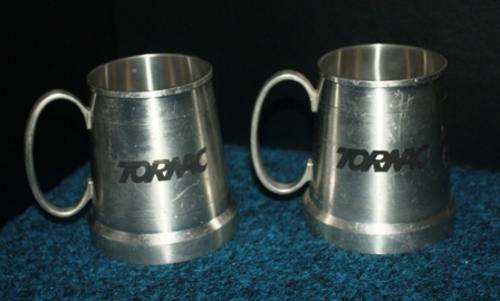 Crazy R1 start!!!! 2 Selangor Pewter 97% TORNAC mugs -107x130x78 - 810g- with scratches see photo's