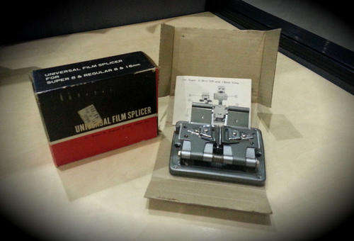 Vintage Universal Super & Regular 8c & 16mm Film Splicer in origanal box