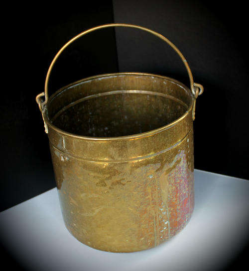 a Solid Brass bucket 330x330mm -2.850kg
