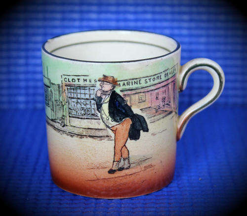 Vintage Royal Doulton Cup D 5175 MR pickwick-Chipped - see Photos