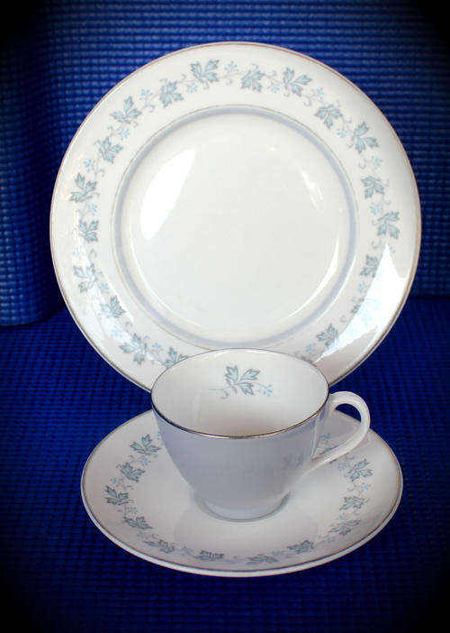 Royal Doulton H.4948 `Lyric` Trio ..bid is per trio-  8 available