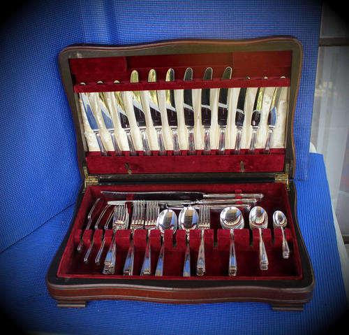 52 pc Antique Cooper Bros & Sons Cutlery set Rd 820554  -in wooden box Sheffield England